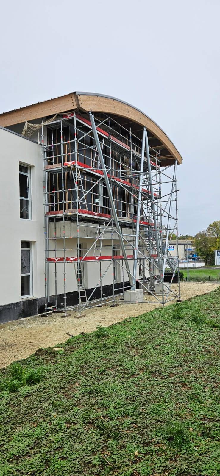 Achat d'échelle professionnelle télescopique pas cher Nantes 44 Loire-Atlantique