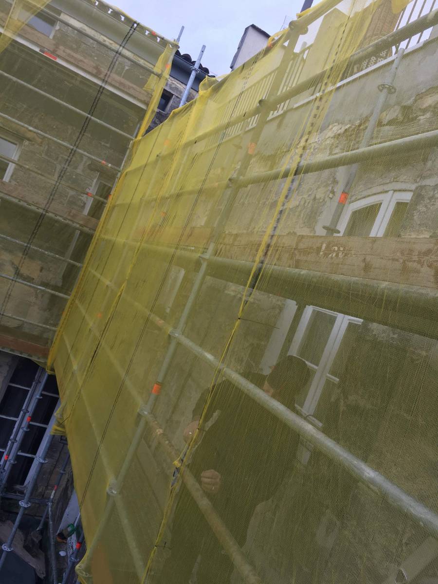 Location d'un échafaudage fixe avec pose d'un filet de protection Poitiers 86000